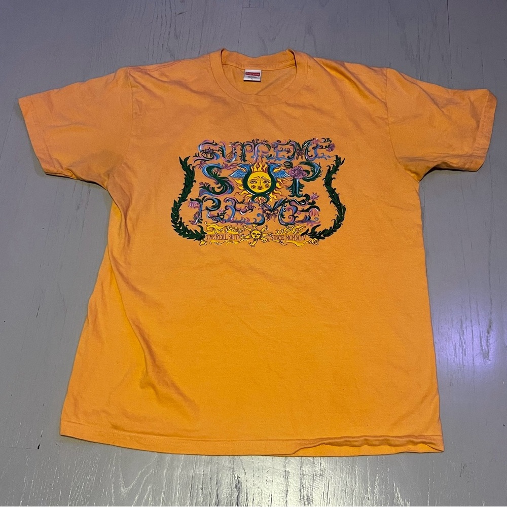 Size Large Supreme Embroidery T shirt